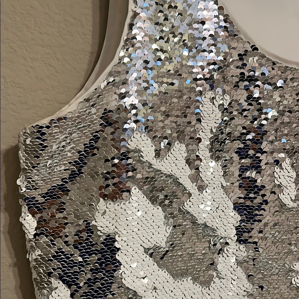 Vince Camuto White and Silver Two-way Sequin Dress. Size S - Picture 3 of 4